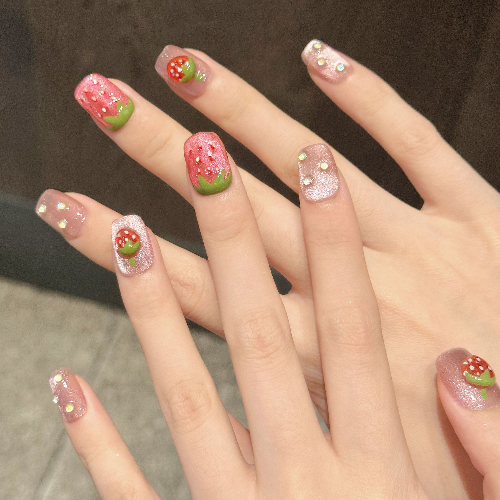 10개 수제 프레스온 네일 3D 딸기 장식 가짜 네일  - Nail Art Press On 리뷰 및 가격